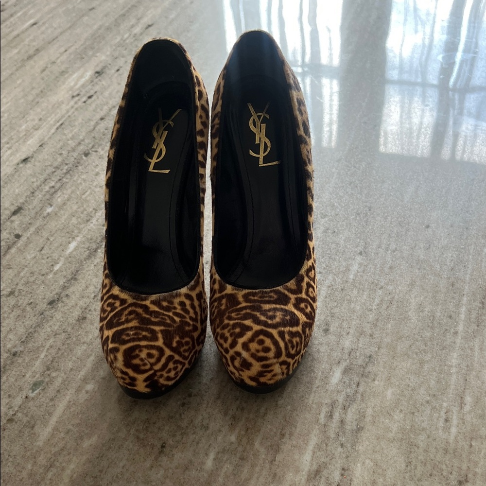 Yves Saint Laurent Brown Leopard Heels